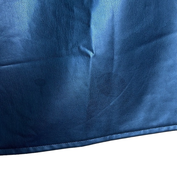 NWT Simply Vera Vera Wang Faux-Leather Midi Skirt in Vera Black M - Picture 10 of 15